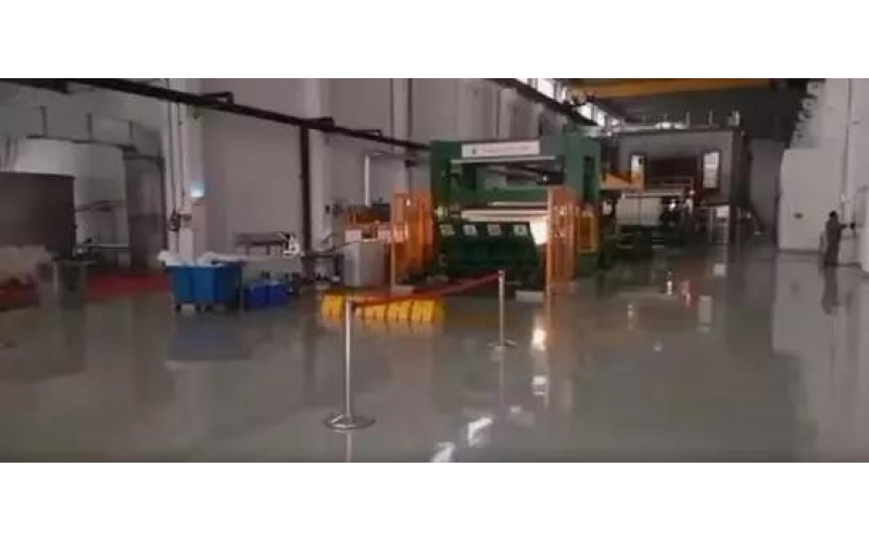 特紙人勇?lián)?zé)任，“紙”為打贏這場(chǎng)特殊戰(zhàn)“疫”